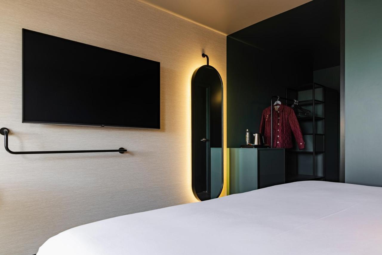 Novotel Paris Suresnes Longchamp Экстерьер фото