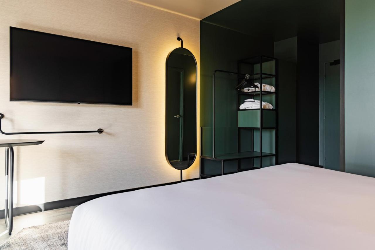 Novotel Paris Suresnes Longchamp Экстерьер фото
